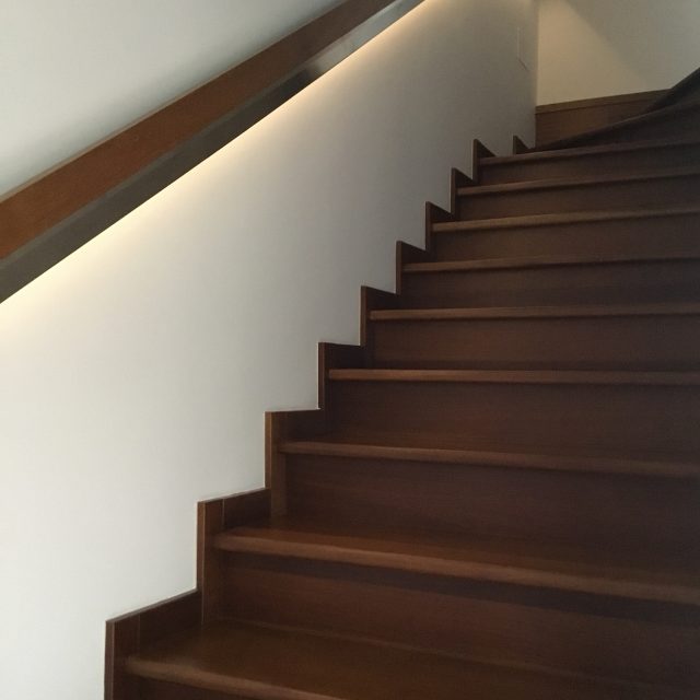 escaleras iluminacion